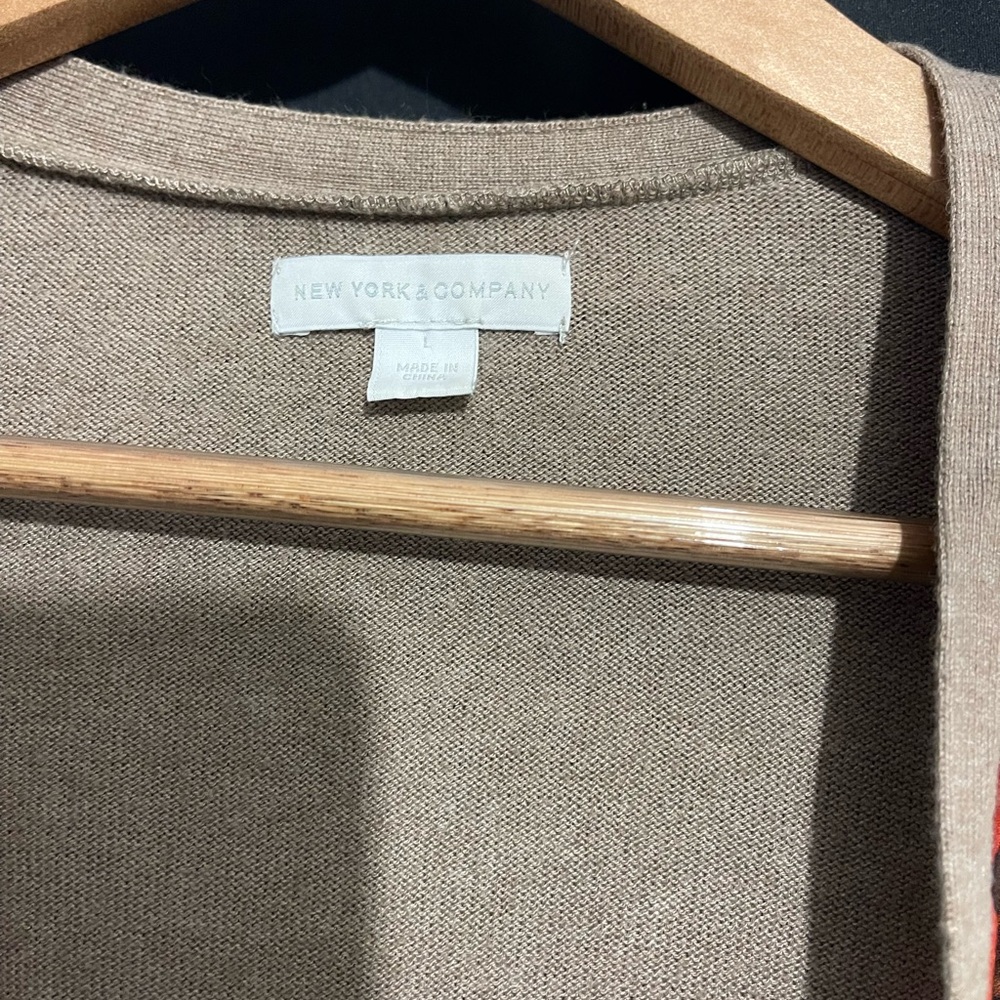 New York & Company Tan and Orange Women's Cardigan - Picture 2 of 3